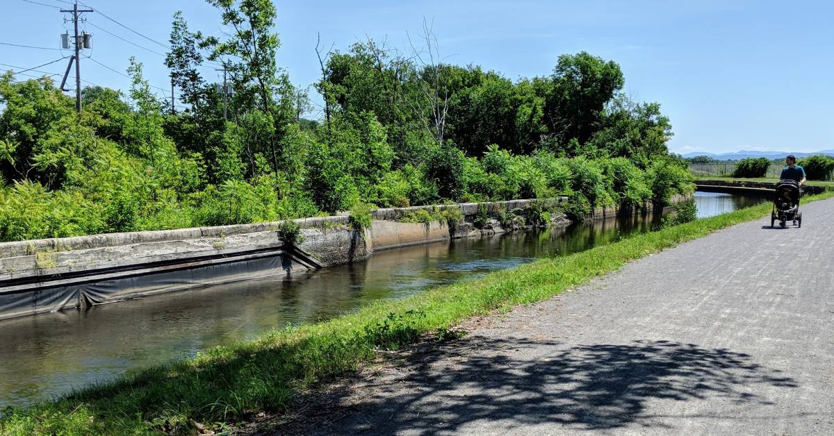 glens falls feeder canal trail