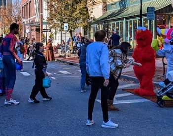 costumed kids at boo 2 you