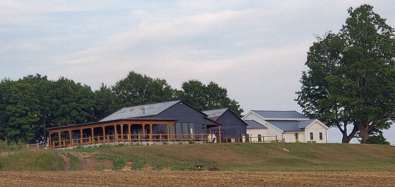 Dancing Grain Farm Brewery exterior