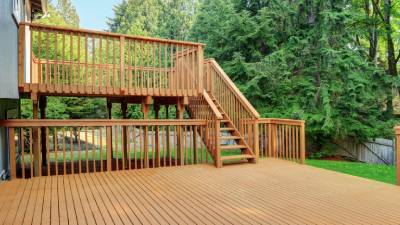 back deck with two tiers