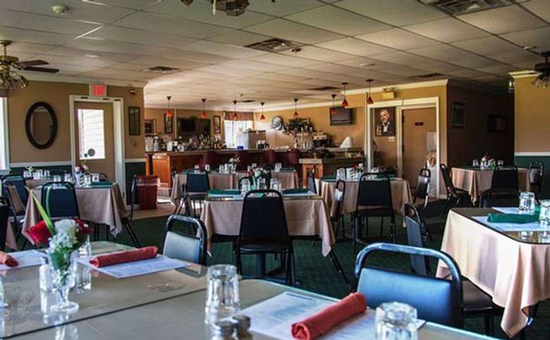 Tables in the restaurant