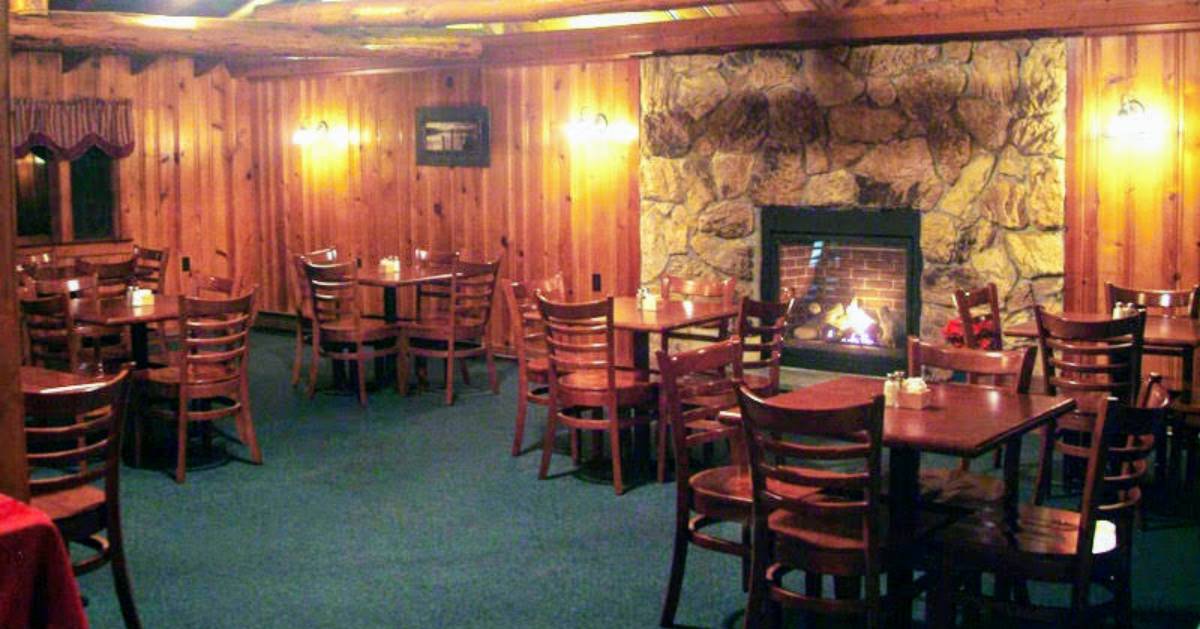 long horn restaurant and pub dining area