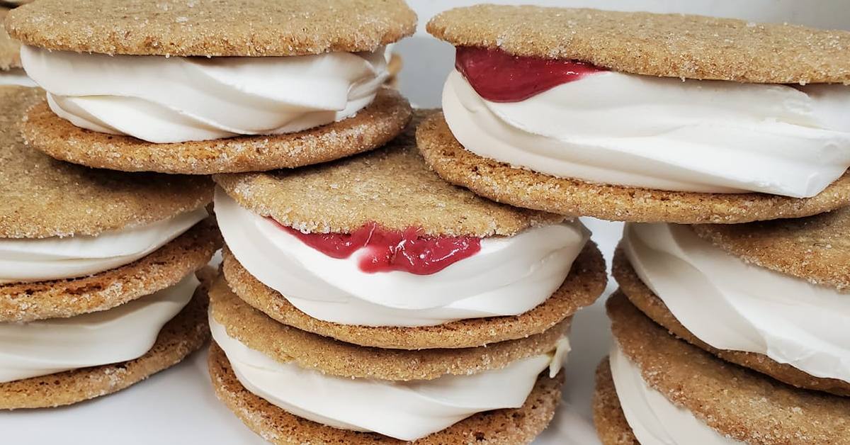 graham cracker cheesecake cookie sandwich from rookies cookies and cream in fort edward