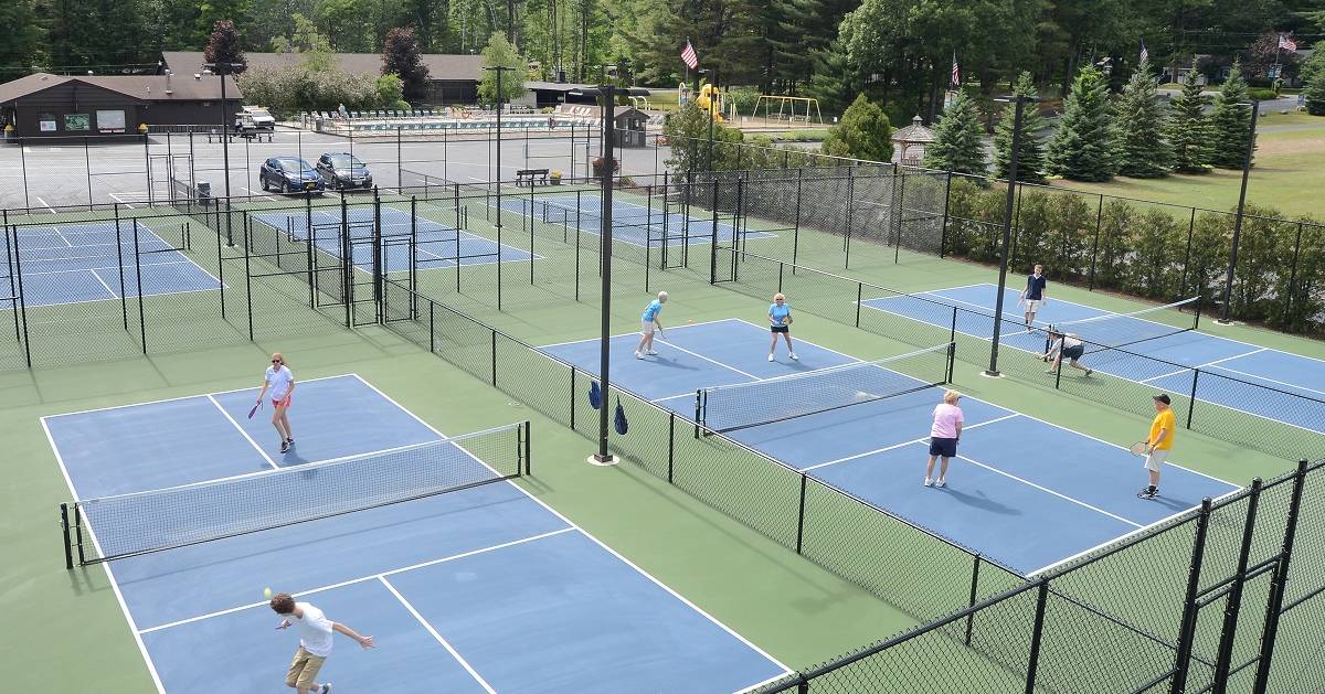pickleball courts