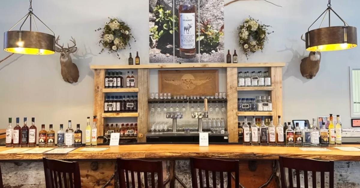bar area of springbrook hollow farm distillery